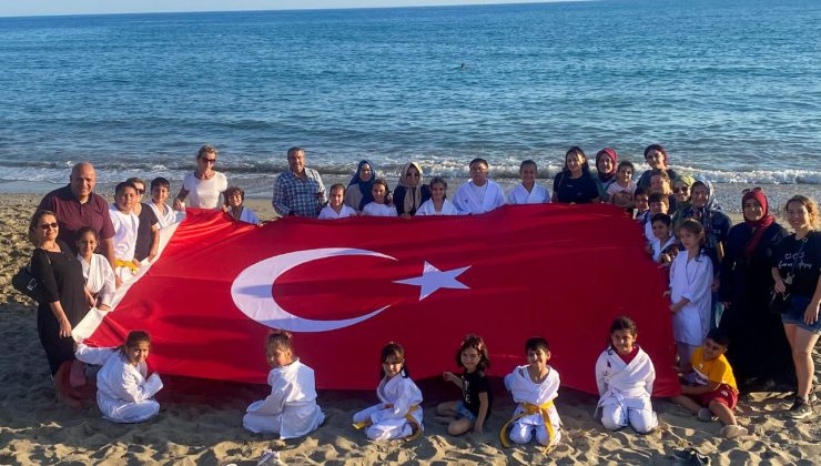 Alanya’da Gençlik Haftası’nda Karate Şenliği!