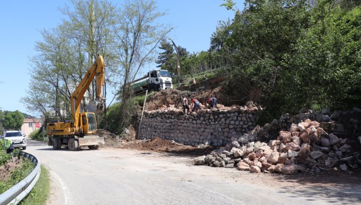 Ordu’da Taş Duvar Çalışmalarıyla Güvenli Ulaşım