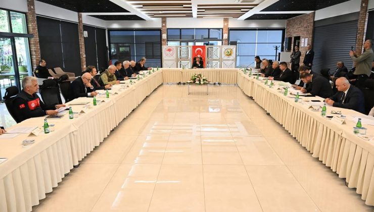 Isparta’da Orman Yangınlarıyla Mücadele Toplantısı Gerçekleşti