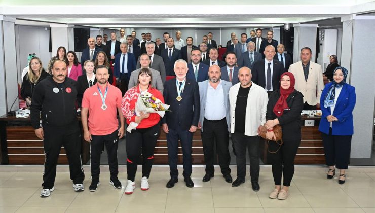 Isparta’nın Gururu: Fatmagül Çevik Dünya Şampiyonu!