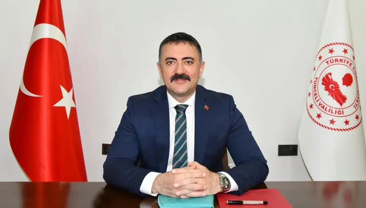 Tunceli Valisi’nden duygusal bayram anları!