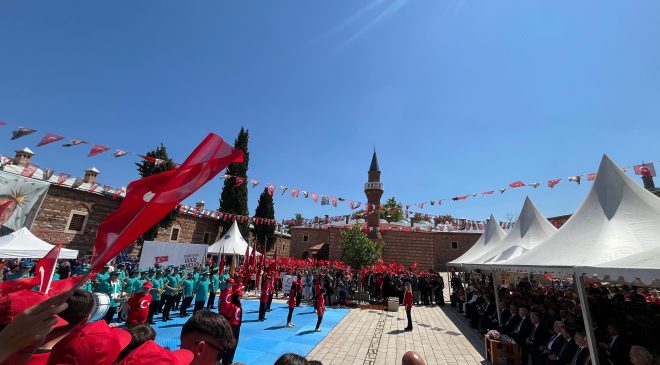 19 Mayıs Coşkusu Bursa’da Tüm Güzellikleriyle Yaşandı!