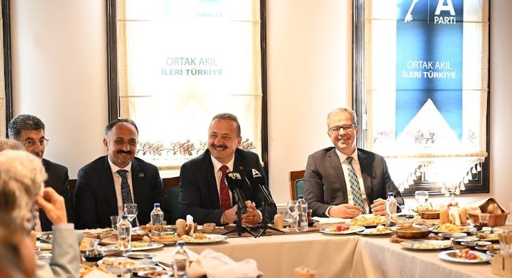 Yavuz Ağıralioğlu’ndan Çarpıcı Terör ve Siyaset Açıklamaları!