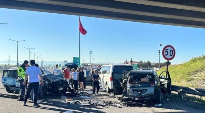 Bolu’da Bayram Trafiği Felç Oldu: 1 Ölü!