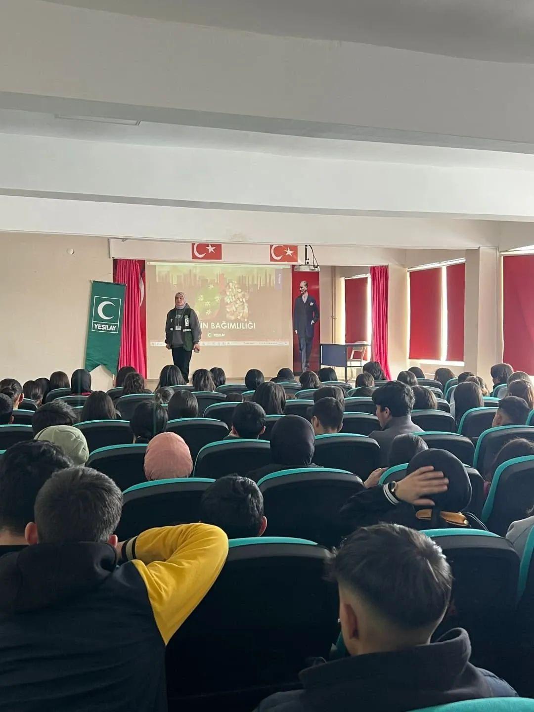 Gençlerin Bağımlılıkla Mücadelesi İçin Farkındalık Etkinliği