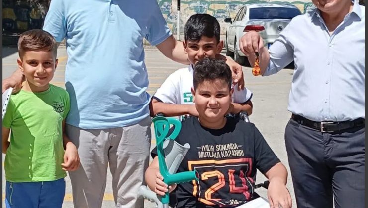 Kemik Kanseriyle Savaşan Öğrenciden Azim Dolu Başarı