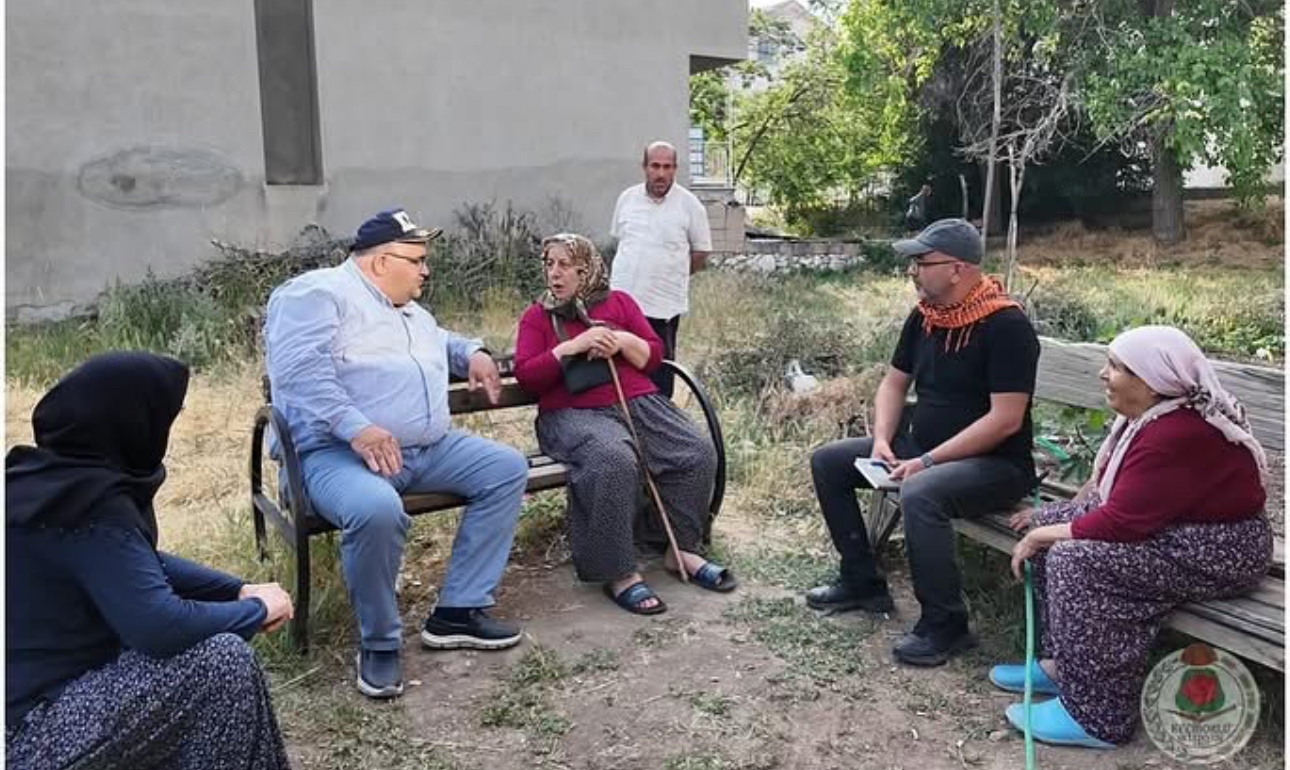 Başkan Parlak’ın Mahalle Gezileri Devam Ediyor!