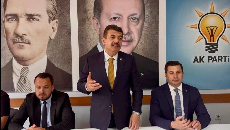 Bayramda Vatandaşlarla Bir Araya Gelen Milletvekili Avcı