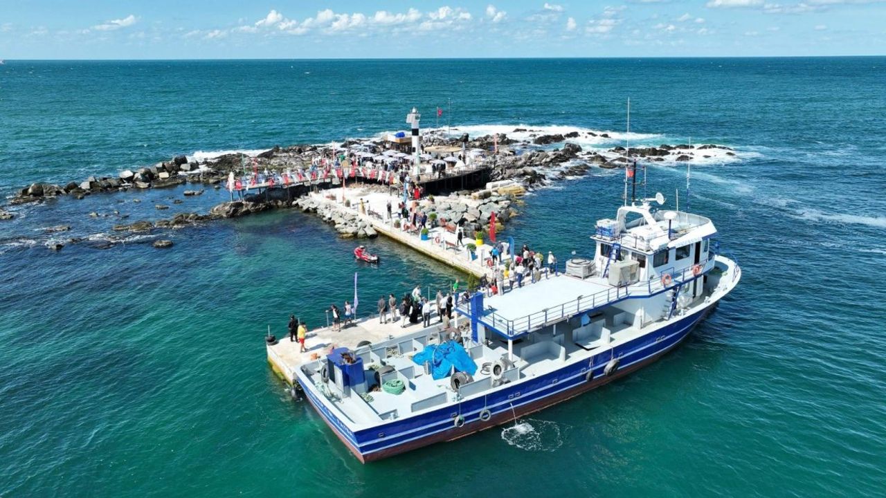 Fatsa Fener Adası’na Yeni Dinlenme Salonu Geliyor!